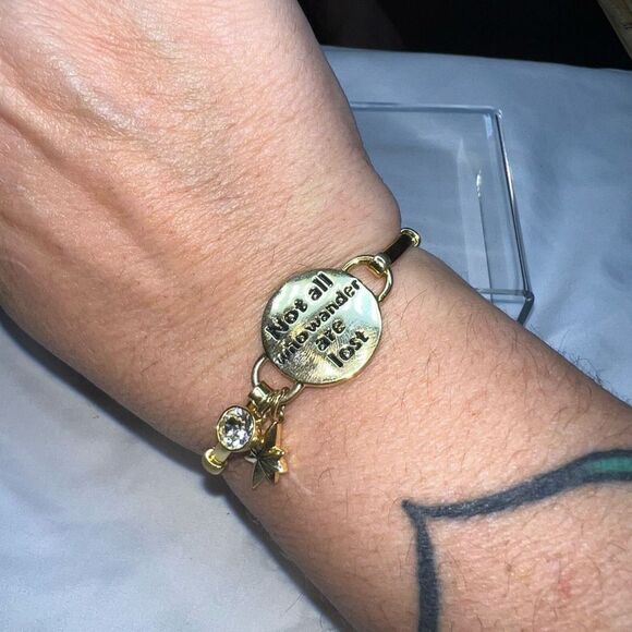 J.R.R. Tolkien Quote Bracelet with North Star charm and CZ - Picture 5 of 7